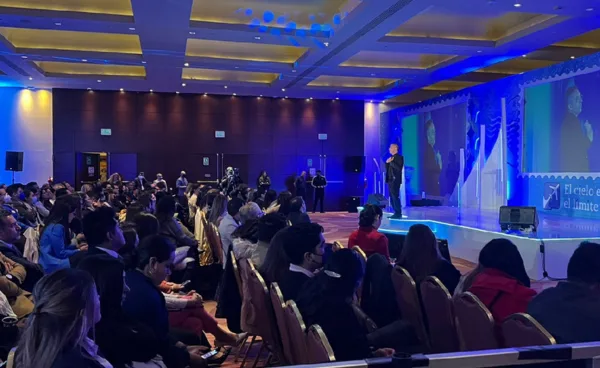 Diego Minevitz, conferencista para eventos corporativos sobre Liderazgo bajo presión
